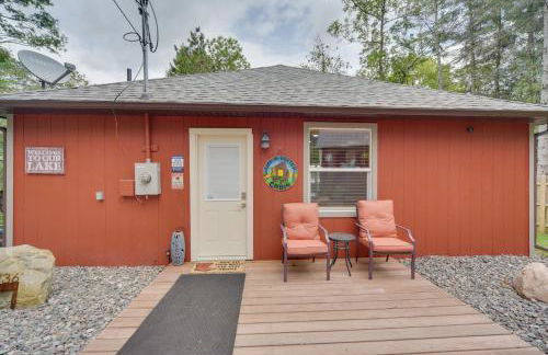 Winter Lake Escape with Access to Ice Fishing! - Foto 44