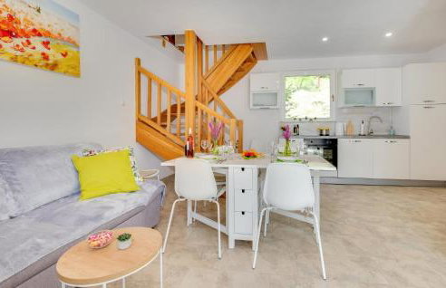 2 Bedroom Nice Home In Koranski Brijeg - Foto 5