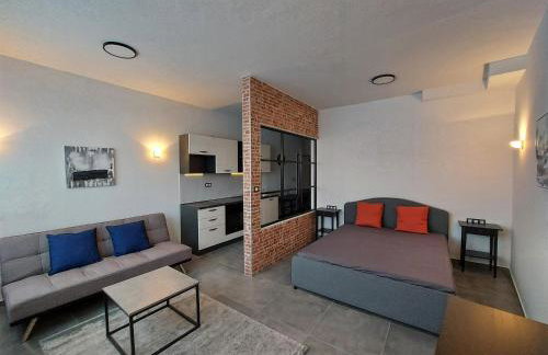 Apartments Square - Photo 25