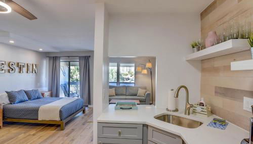 Partial Ocean View Condo at Sandpiper Cove - Foto 4