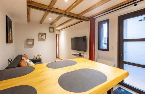 Le Repaire des Écureuils - Appt avec terrasse - Foto 7