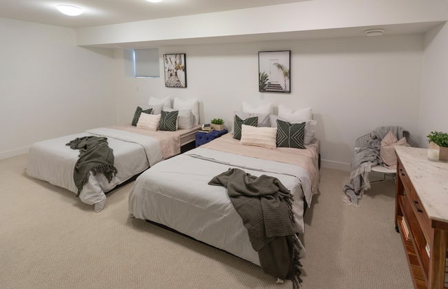 DT 3-lvl Townhouse w Rooftop Patio - Photo 19