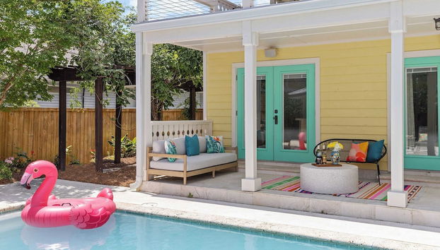 Luxe Villa Near Beach, Pool + Hottub, Chef's Kitchen Woodward Way by Avantstay - Foto 4, Interior