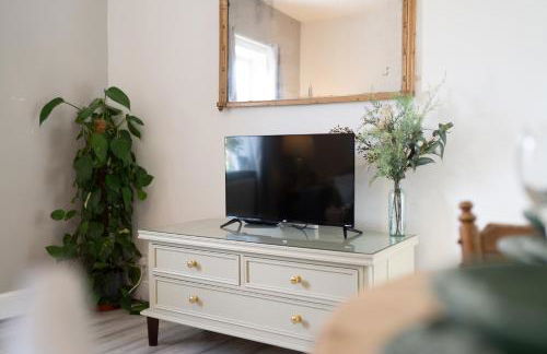 Cosy Stamford Flat - Walk to Burghley & More - Foto 5