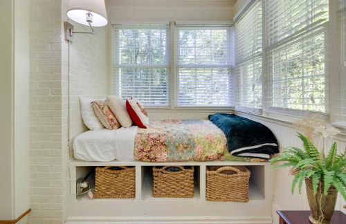 7 Mi to The Biltmore Le Canard Cottage with Porch - Foto 8