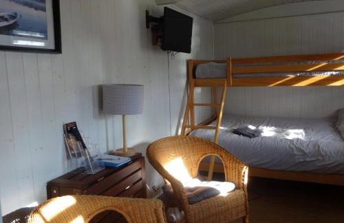 Ryans Retreat, Bowness on Solway perfect for a break when walking Hadrians Wall with a hot tub - Foto 5