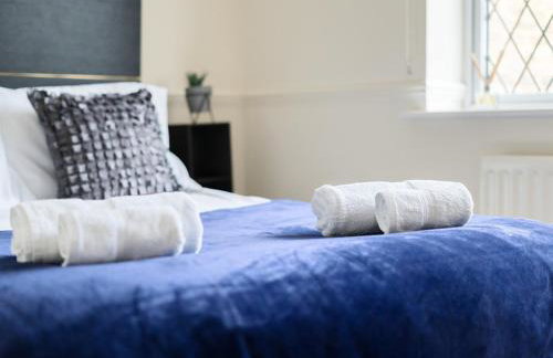 Experience Surrey 2Bed Home in Walton with Parking - Pass the Keys - Foto 6