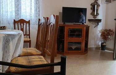 Mary's Traditional home - Photo 5