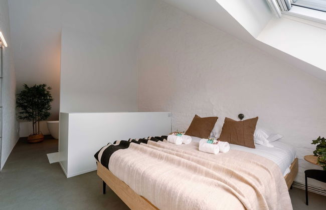 House K in Kortrijk With 2 Bedrooms and 2 Bathrooms - Photo 9