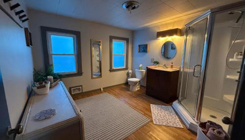 Cozy Keene Retreat - Walk To Downtown! - Foto 5, towels, Shower