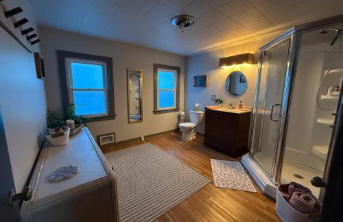 Cozy Keene Retreat - Walk To Downtown! - Foto 5