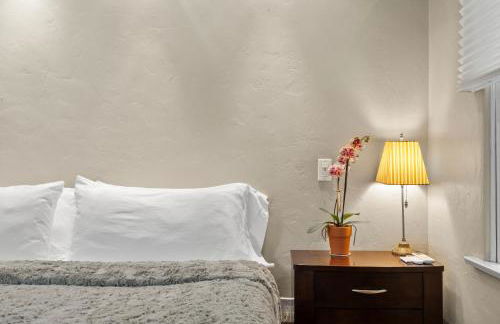 26' SUNDECK OCEAN Panoramic VIEWS with AC Fast WiFi -902Mbps - Foto 28