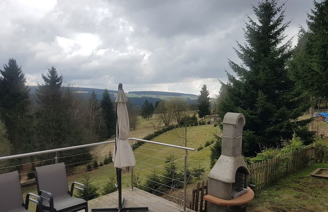 Chalet in Schnett Near Ski Slopes - Foto 17