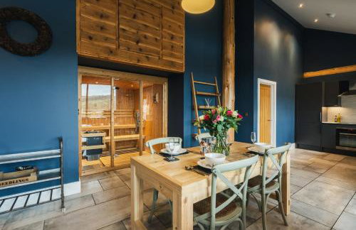 The Farmhouse - Photo 12