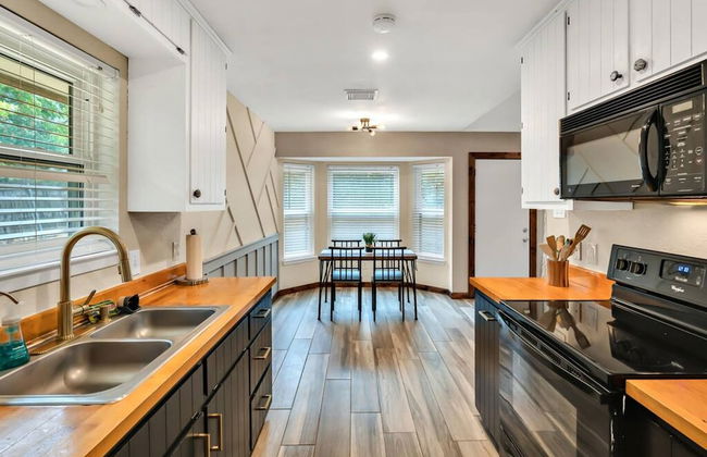 New Cozy Retreat Located 15 Minutes to Waco - Foto 14