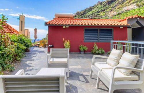 Casa da Praia, a Home in Madeira - Photo 43