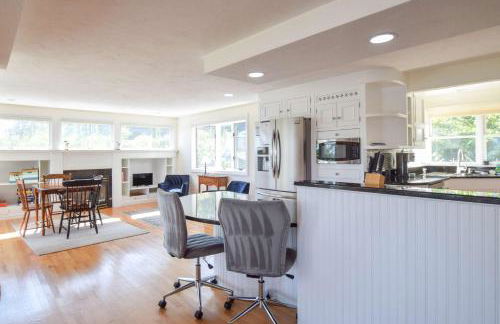 Waterfront with Private Dock - Foto 7