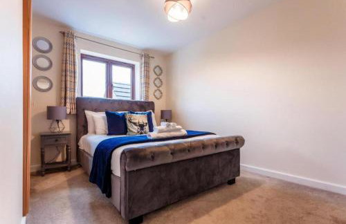 10 Guests - 5 Bedrooms - Free Parking - Lux House - Foto 4