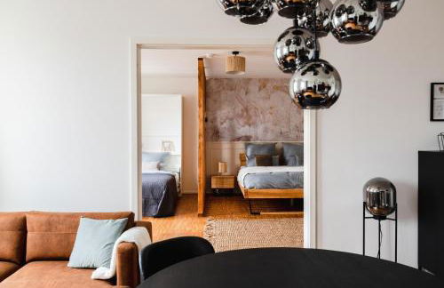 Hybrid Work-Play Retreat - 2BR, 1B central Kreuzberg - Foto 2