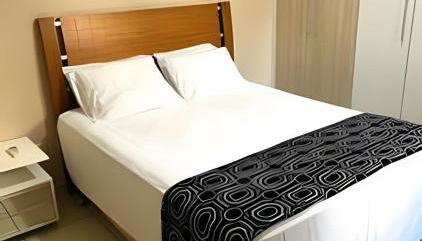 Flat espaçoso e com quintal na Zona Sul - Foto 2