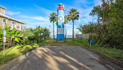 Cozy cottage in the heart of Kemah close to the boardwalk and bay - Foto 3