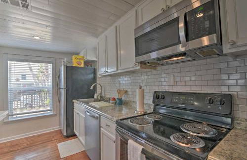 Walk to Beach and State Park! Bungalow in Galveston - Photo 11