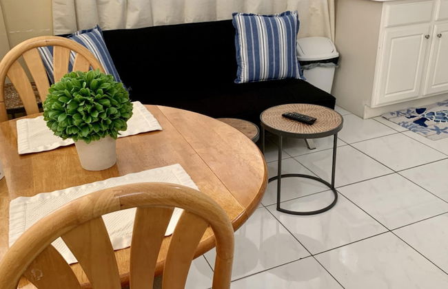 3 Suites Free Breakfast Steps to Beach - Photo 36