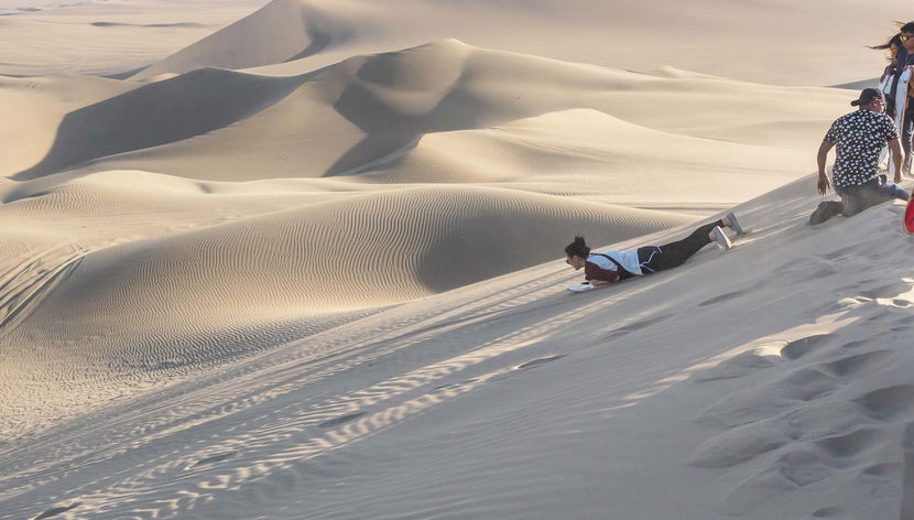 Ica Desert Sandboarding or Sand Skiing Class - Foto 3