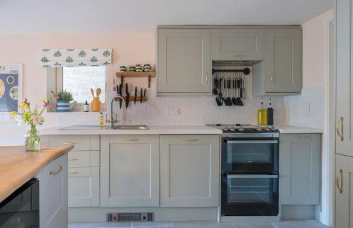 Enchanting Harbourside Cottage with Panoramic Views - Foto 15