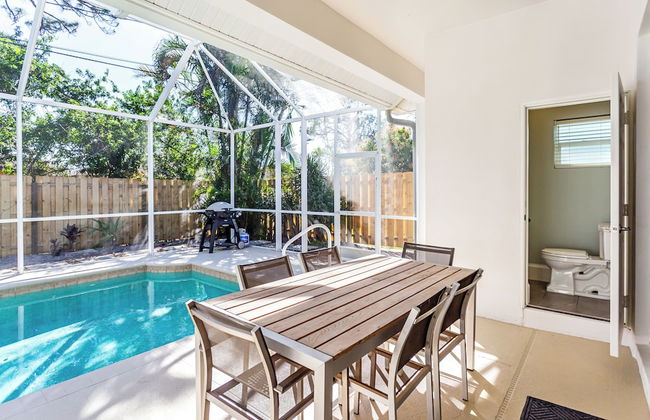 Imola: Newly Remodeled Pool Home Minutes from Vanderbilt Beach. Family-Friendly Retreat with 4 BR, 3.5 Bathrooms, and Private Screened Pool. Perfect Location Near Mercato and Naples Attractions - Foto 50