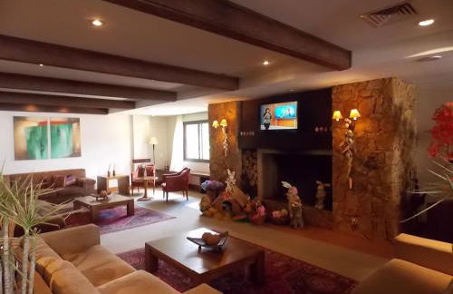 Apart-hotel em Gramado, padrão 4 estrelas, no centro - Foto 18