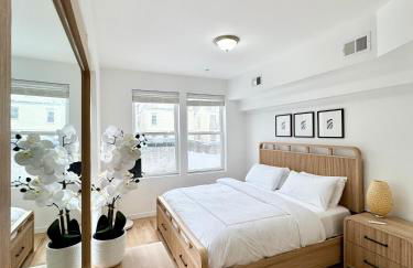 The Signature Modern Flat - Photo 5