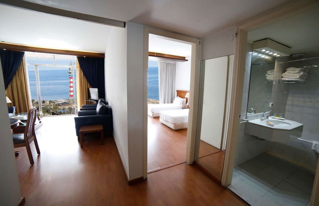 Holiday Home Suites - Foto 21