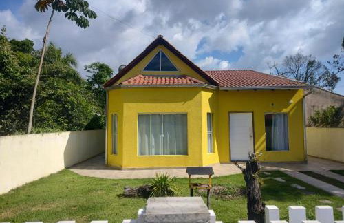casa 700m da praia, ideal para família, 3 quartos , piscina, ar condicionado, churrasqueira, wi fi, estacionamento, até 10 pessoas, - Foto 3