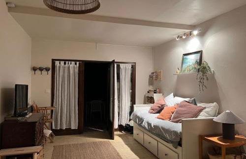 Beautiful studio terrace with Esparron lake view 4 people - Foto 8