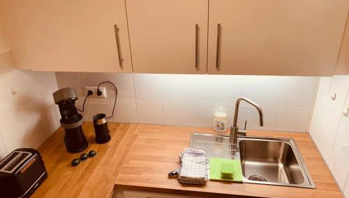 FELIX LIVING 5, Helle 2-Zimmer Wohnung mit Terrasse & Parkplatz, Langzeit & Business geeignet - Foto 5