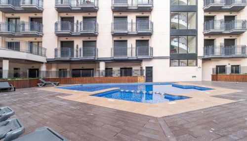 Casa Tita - Exclusivo Apartamento con Gran Terraza y Vistas a la Piscina en Lloret de Mar - Foto 5, sunbed