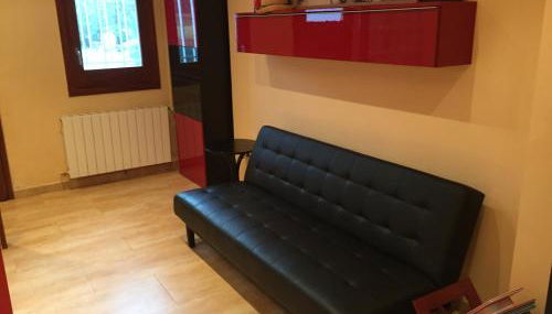 apartamento aislado jardín y piscina - Foto 4