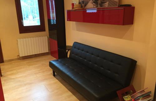 apartamento aislado jardín y piscina - Foto 4