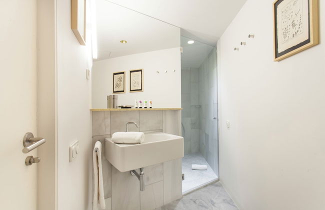 Aspasios City Oasis Apartments - Photo 46