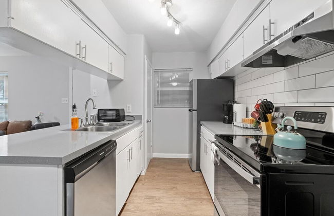 Stylish 2BR Near UT Highland Evonify - Foto 8