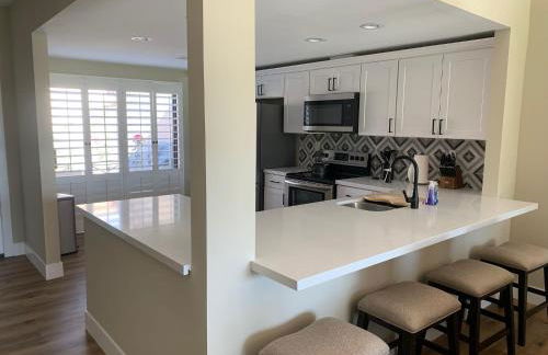 Relax in Palm Valley Comfort - Foto 17