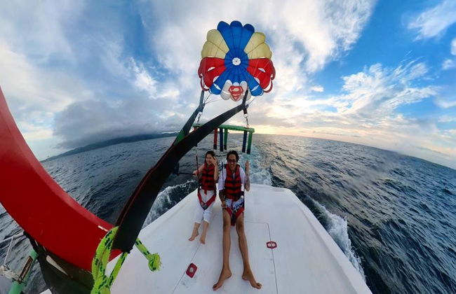 Parasailing to Boracay - Photo 2