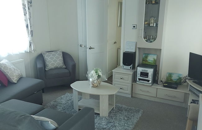 Summer Lodge Luxury Caravan in Hastings Free Wifi - Foto 15