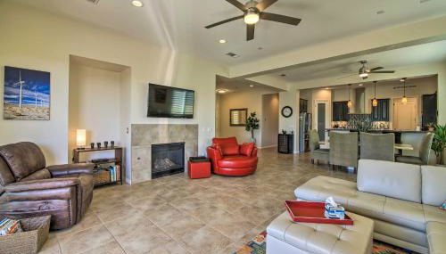 Modern Desert Princess CC Villa with Pristine Yard! - Foto 4