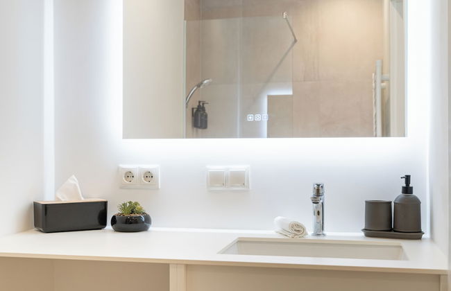 Vienna Heights Premium Apartments - Photo 27