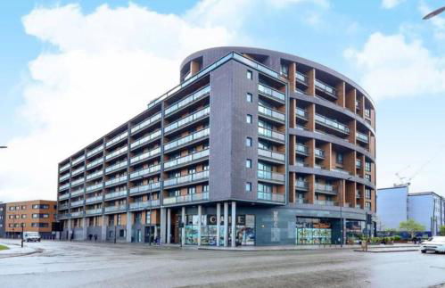 Lavish London Apartment - Secure with parking - Foto 13