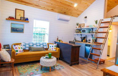 Lincolville's First Schoolhouse! - Photo 9