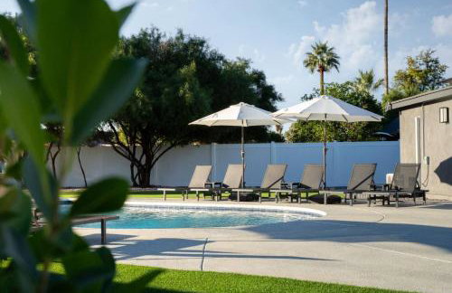 5 BR with Heated Pool, Fire Pit, BIG Backyard in Paradise Valley - Foto 64