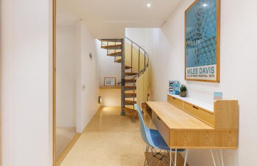 The Deck House - Seafront Upside-Down House with Solent Views, Gurnard - Foto 14